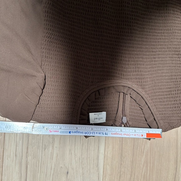 Aritzia- Wilfred - Tempest Blouse - Picture 8 of 11